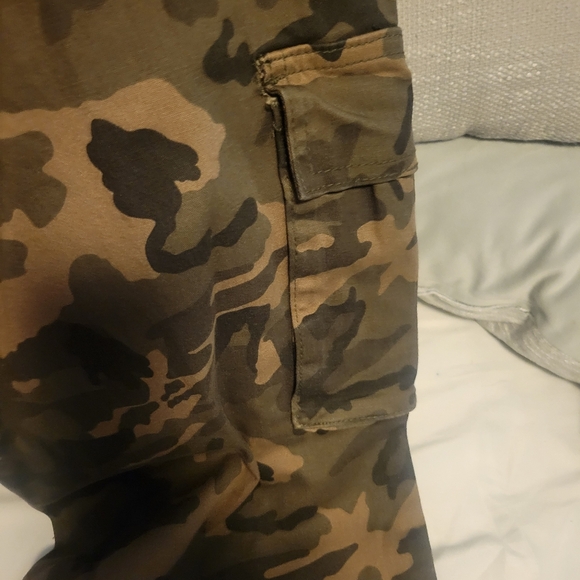 2 piece cargo camouflage denim set - Picture 6 of 14